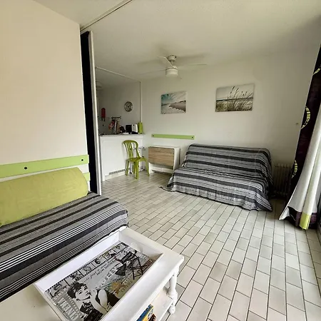 Proche Plage, Piscine, Parking A Cap D'agde - Fr-1-723-173 Apartament